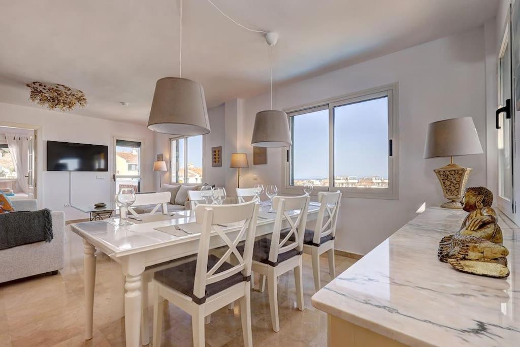 Appartement Spacious Penthouse With Spectacular Sea Views! Benalmádena