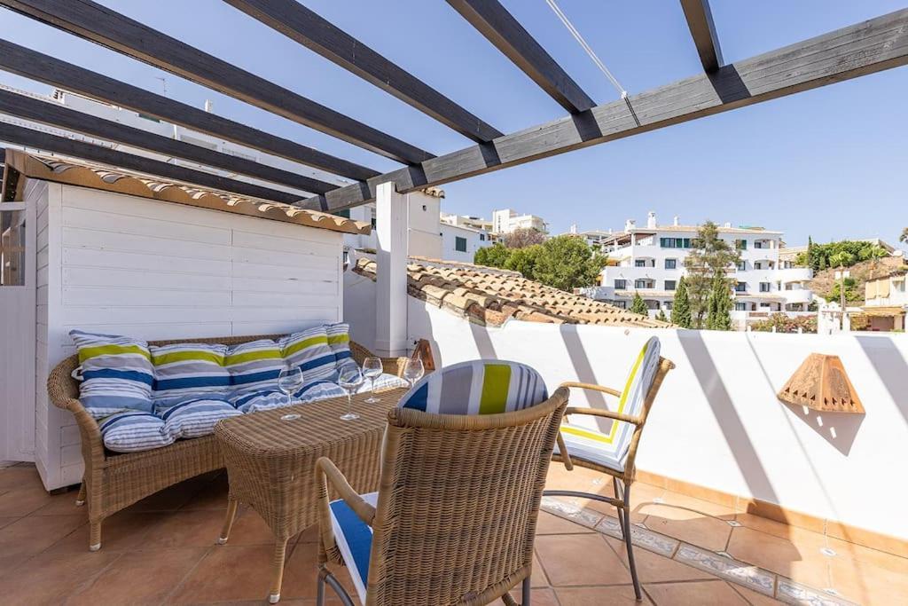 Spacious Penthouse With Spectacular Sea Views! Appartement